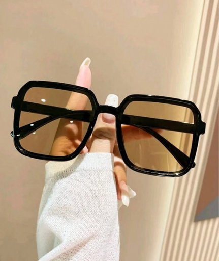 [sc2404136667213553] قطعة واحدة نظارات شمسية بإطار بلاستيكي مربع عصرية للصيف